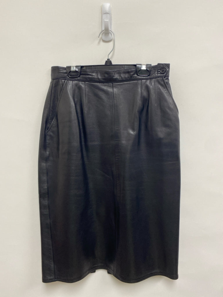 Size 10 Black Leather Ladies Skirt