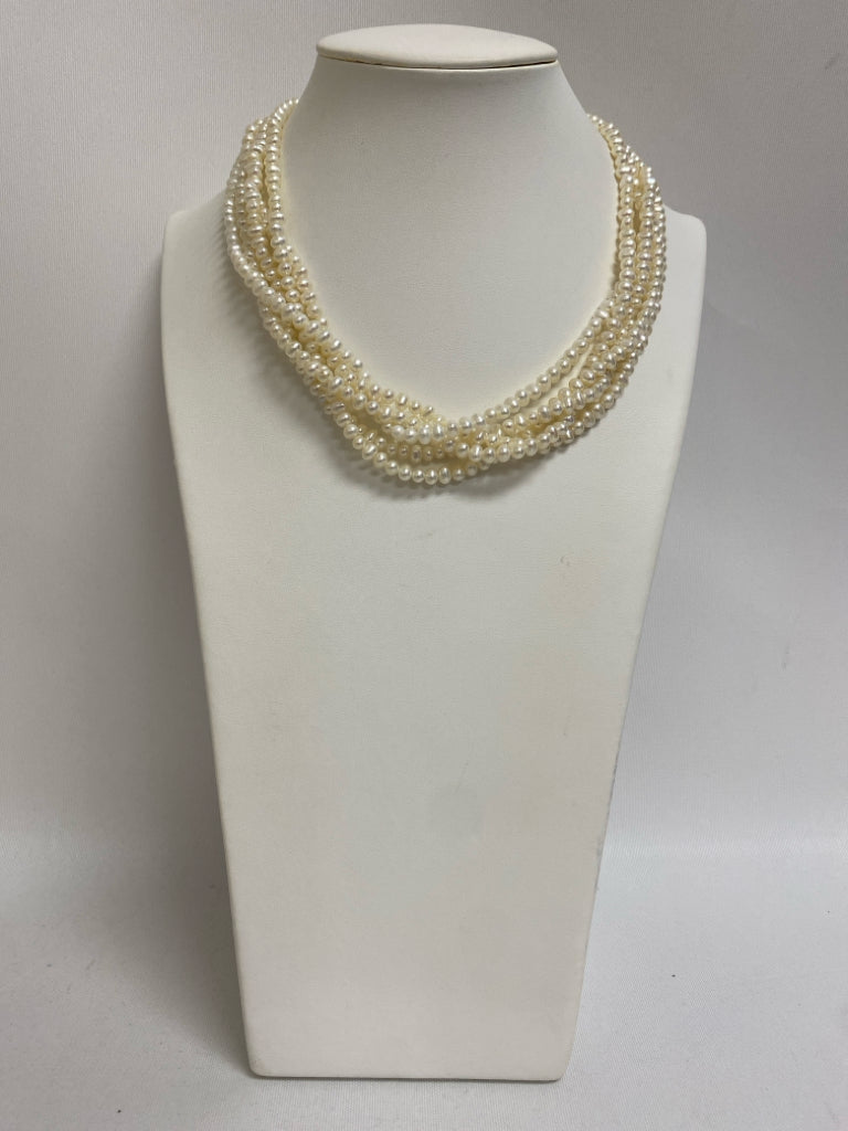 Silver Color Pearl Necklace