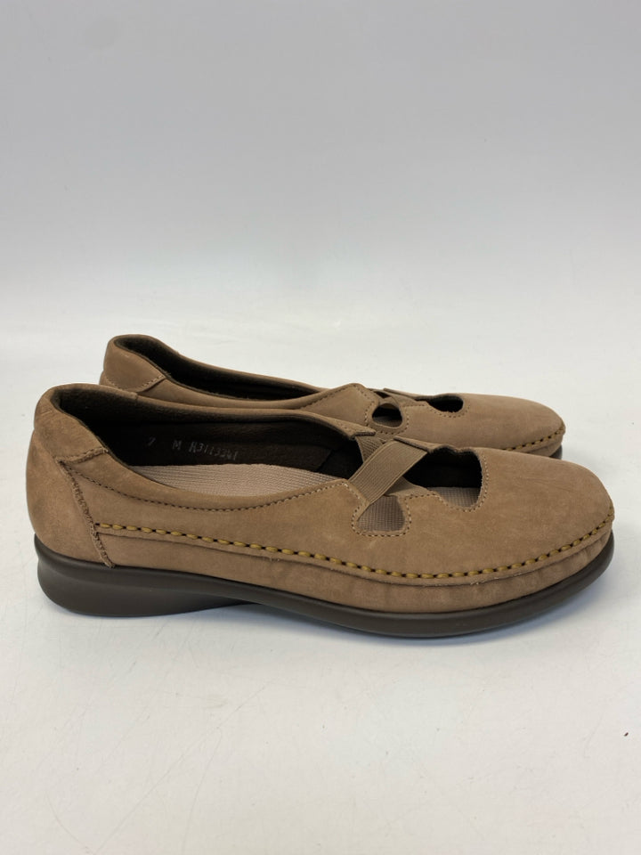 Sas  Size 7 Brown Flats