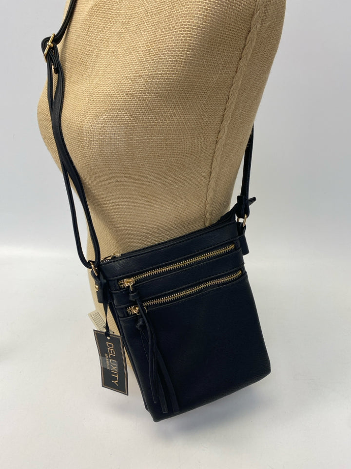 NWT Black Gold Zipper Crossbody