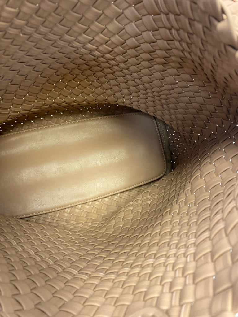 Tan Woven Handbag