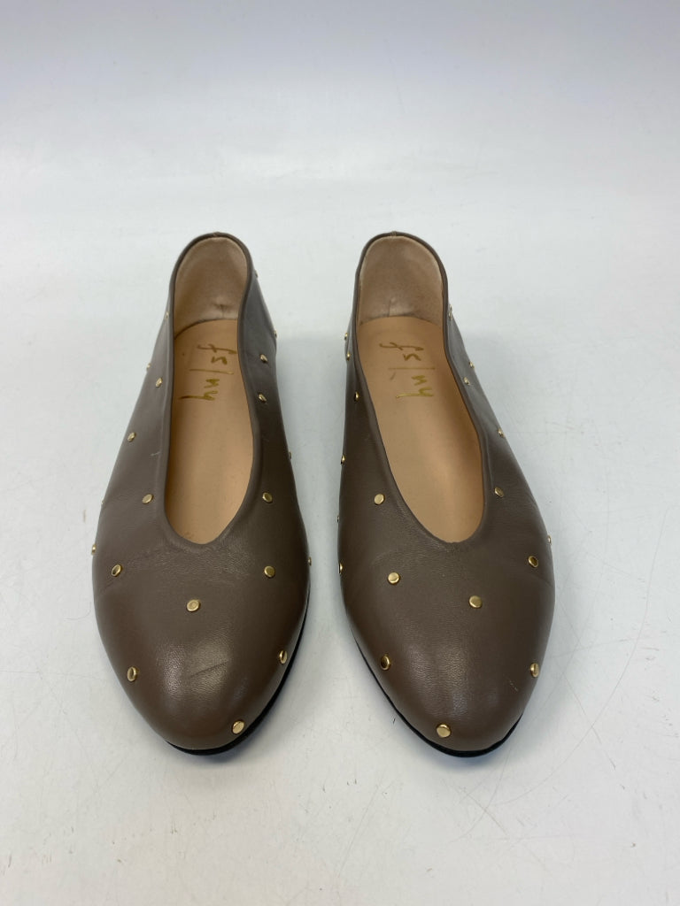fs/ny US Shoe Size 6.5 Taupe Studded Flats