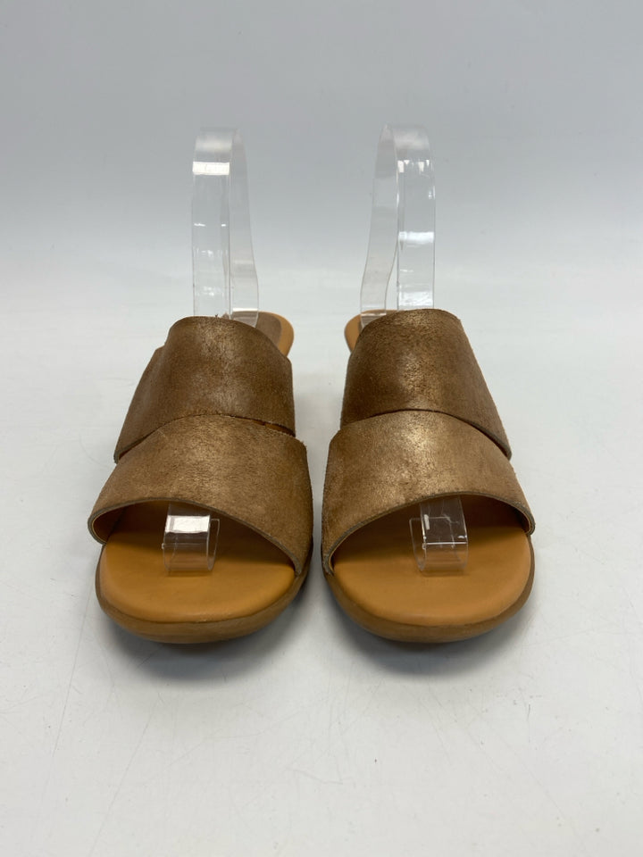 Korks  Size 9 Brown Sandals