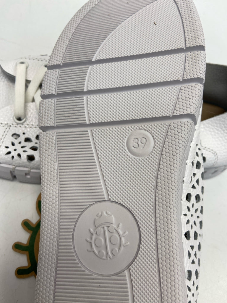 NWT  Size 39 White Perforated Sneakers