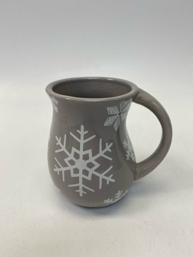 Temp-tations White Gray Snowflakes Winter