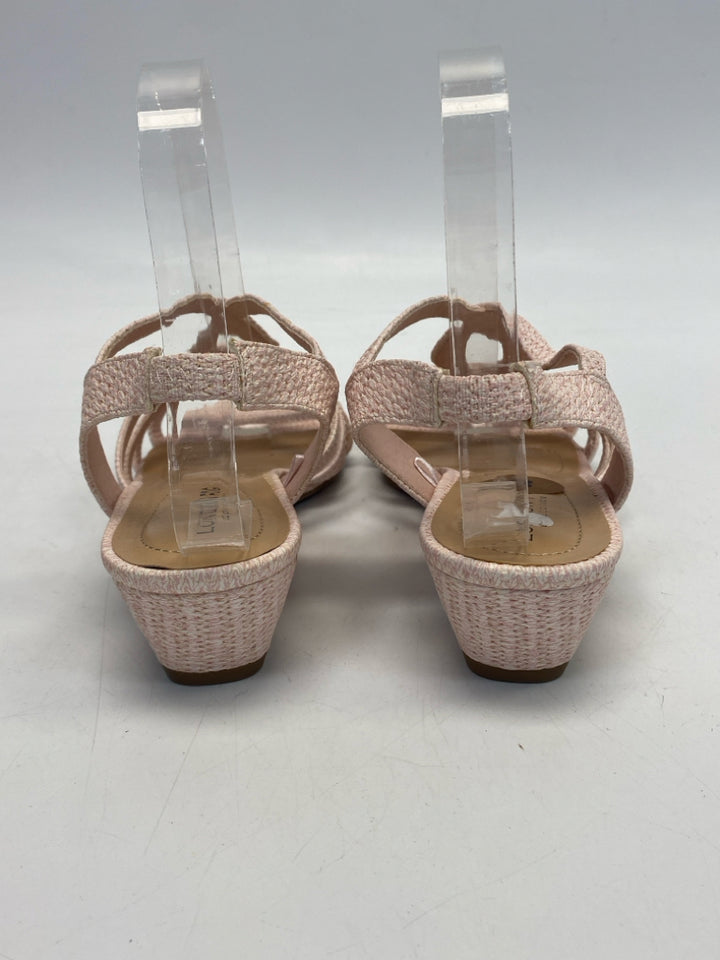 NWOT London Fog  Size 8 Pink Crisscross Sandals