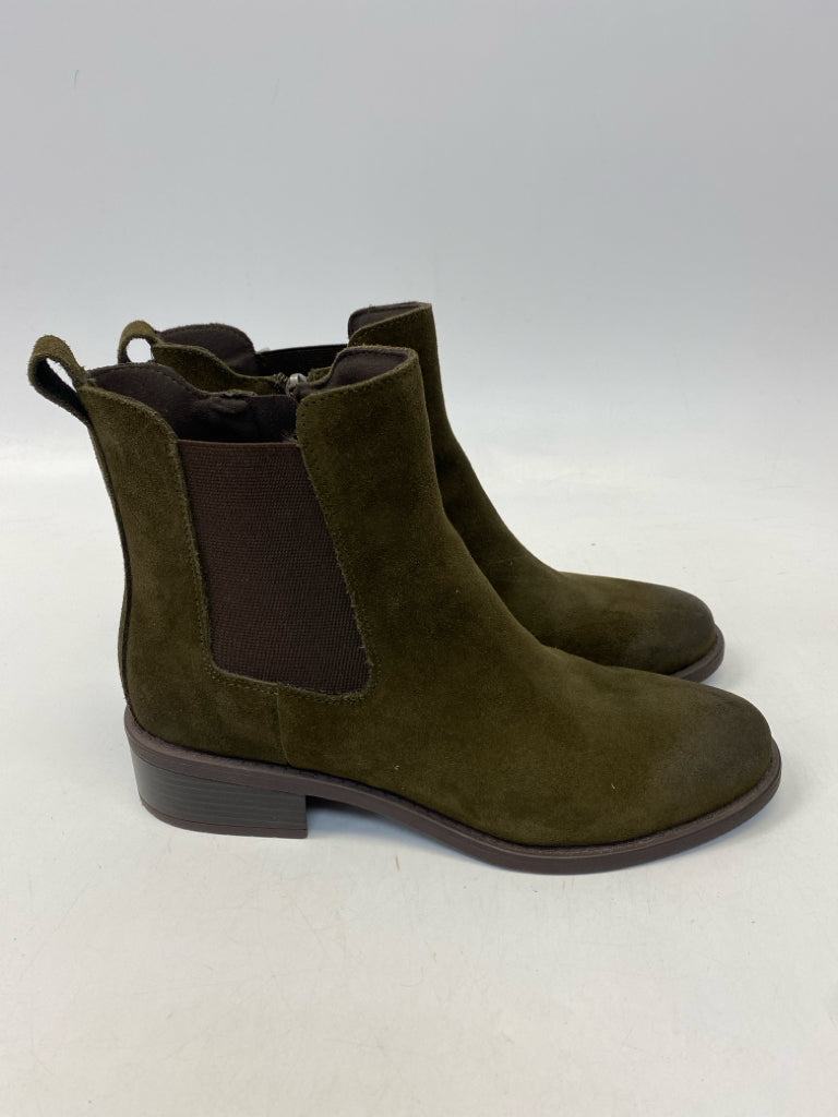 Easy Spirit US Shoe Size 10 Dark Olive Side Zipper Boots
