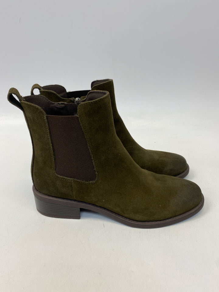 Easy Spirit US Shoe Size 10 Dark Olive Side Zipper Boots