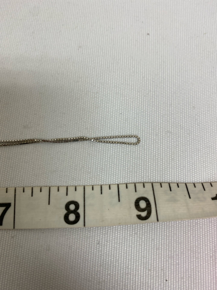 NWT Silver Chain Necklace