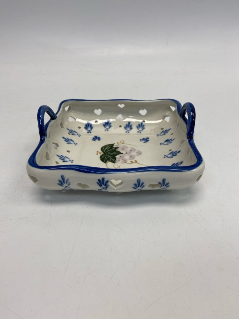 White Blue Grapes Bowl(s)