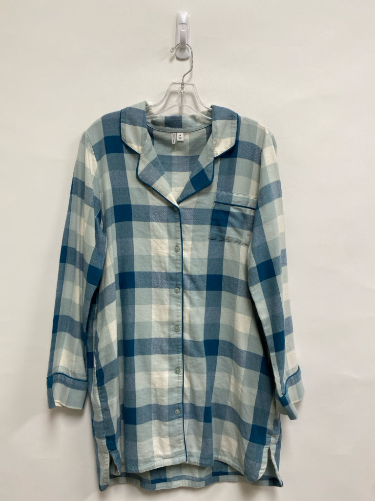 NWT Nordstrom Size M Dark Turquiose Cream Checkered Flannel Ladies Nightshirt