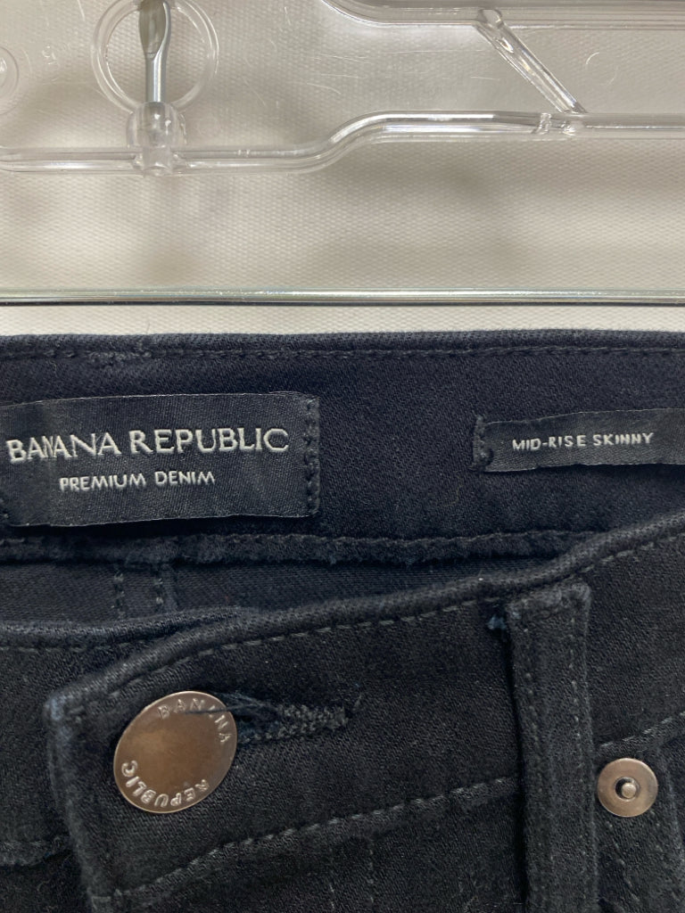 Banana Republic Size 6P Black Petite Jeans