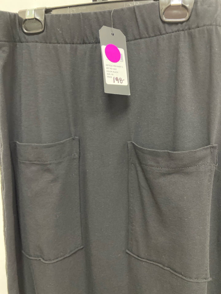 NWT Size XS Black Maxi Ladies Skirt