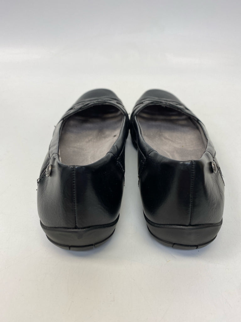 Life Stride  Size 7 Black Flats