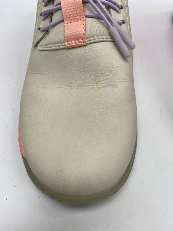 Clove Size 9.5 Cream Coral/Purple Sneakers