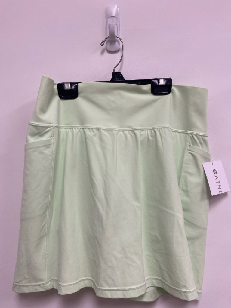 NWT Athleta Size L Pale Green Athletic Shorts