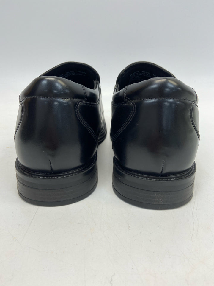 NWOT Dockers Size 10.5 Black Men&