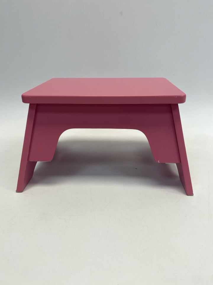 Circo Pink Kids Misc Room