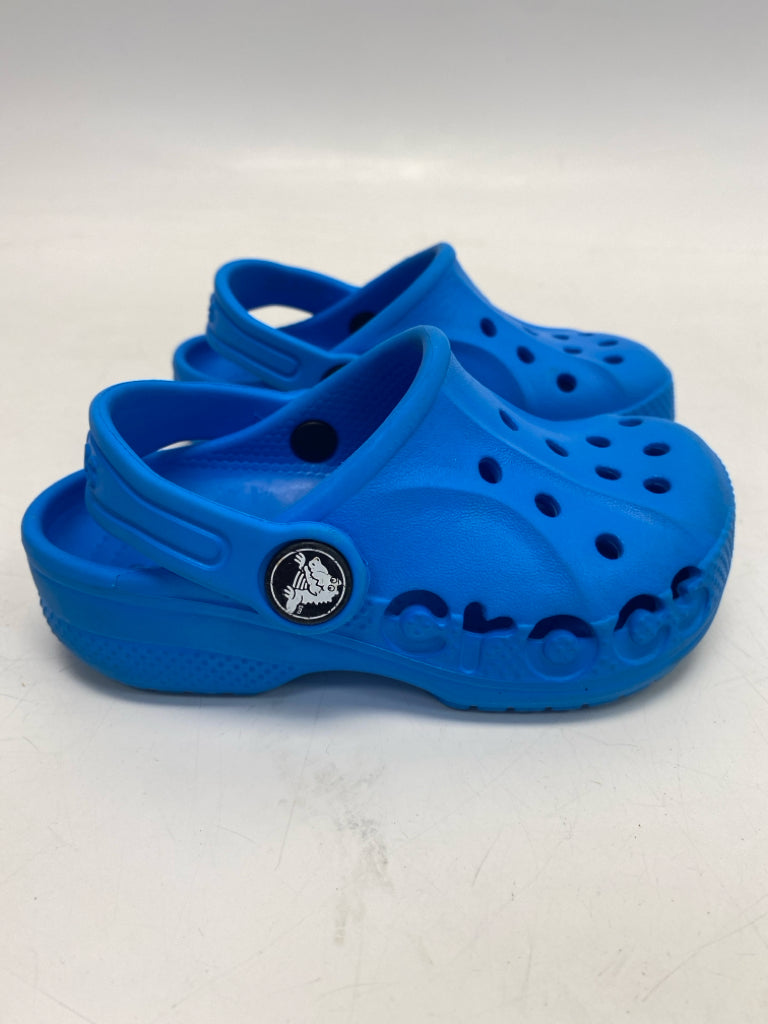 Crocs SIZE 7 Royal Blue Boy&