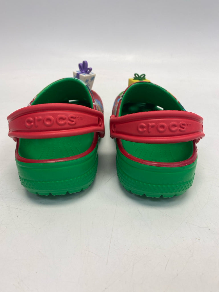 Crocs SIZE 9 Green Red Christmas Boy&
