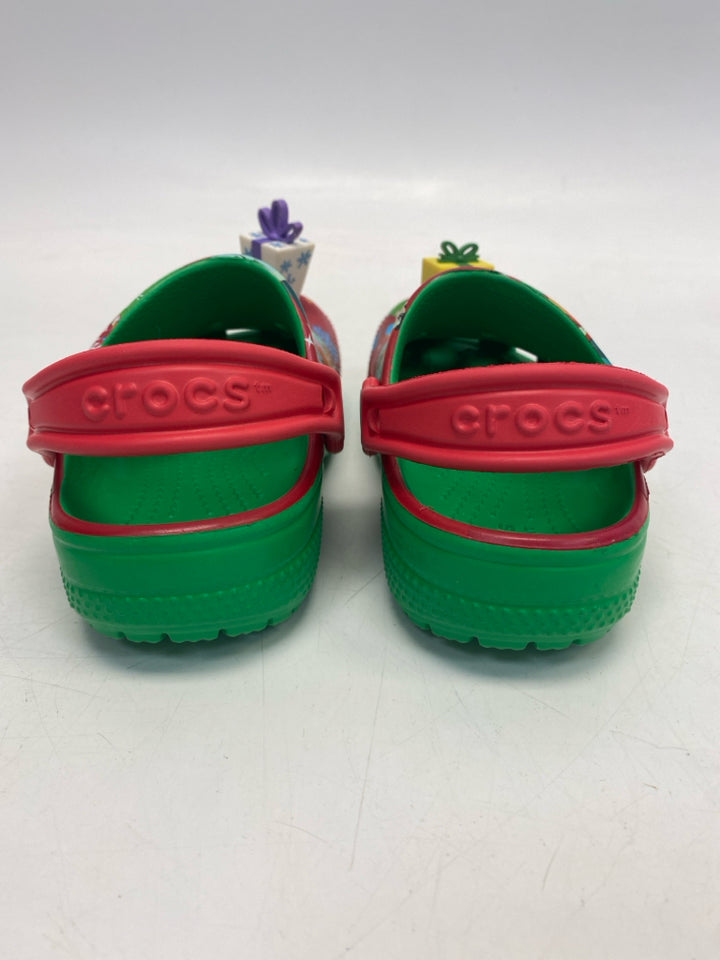 Crocs SIZE 9 Green Red Christmas Boy&
