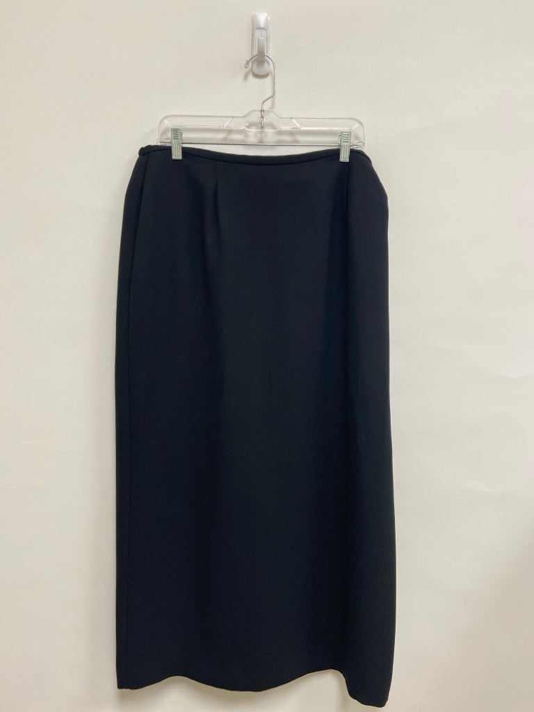 Evan Picone  SIZE  14W Black Plus Size Skirt