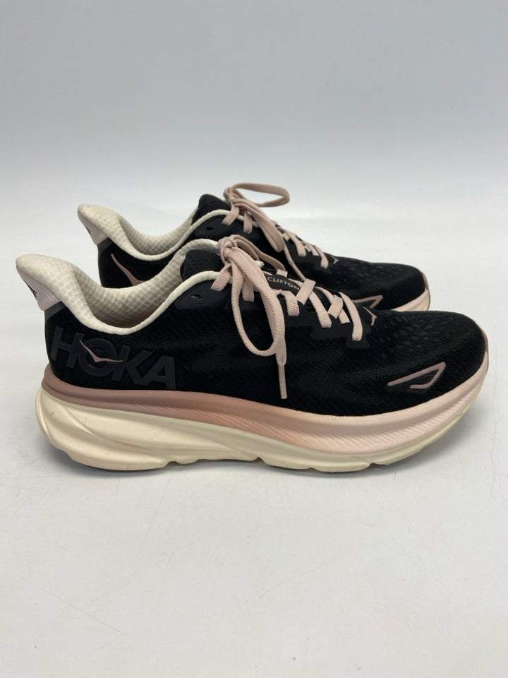 Hoka  Size 7 Black Blush Lace-up Sneakers