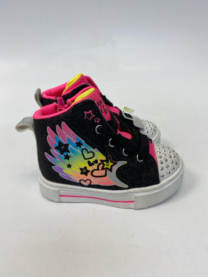 Skechers SIZE 5 Black Pink/Multi Lit Girl&