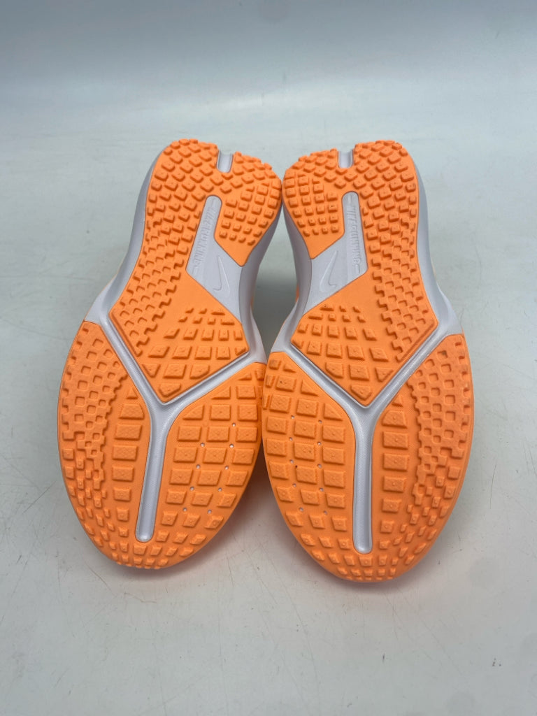 NWOT Nike SIZE 13 Cream Orange Girl&