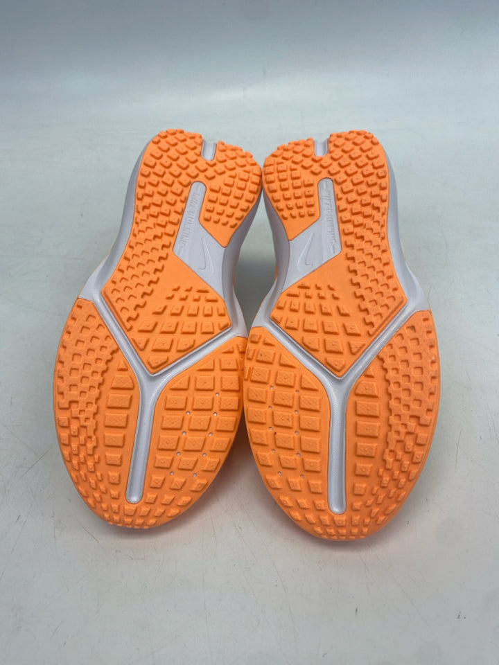 NWOT Nike SIZE 13 Cream Orange Girl&