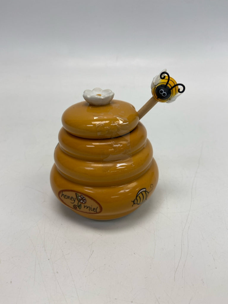 Orange White Bee Serving Piece