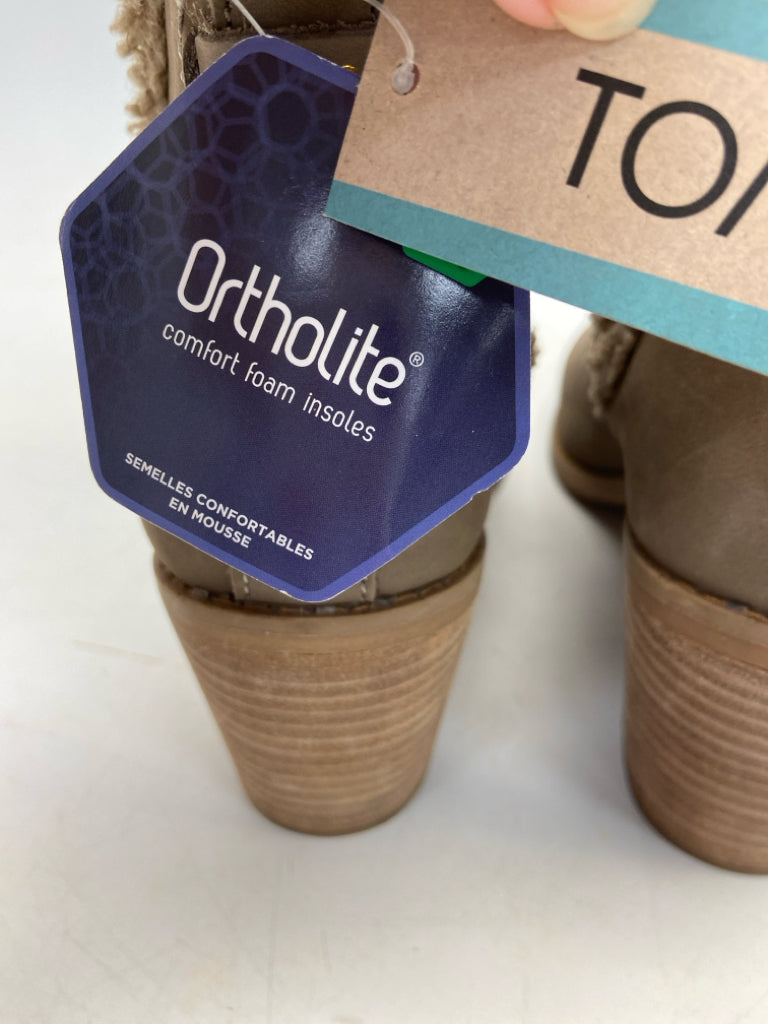 NWT Toms  Size 7.5 Brown Boots