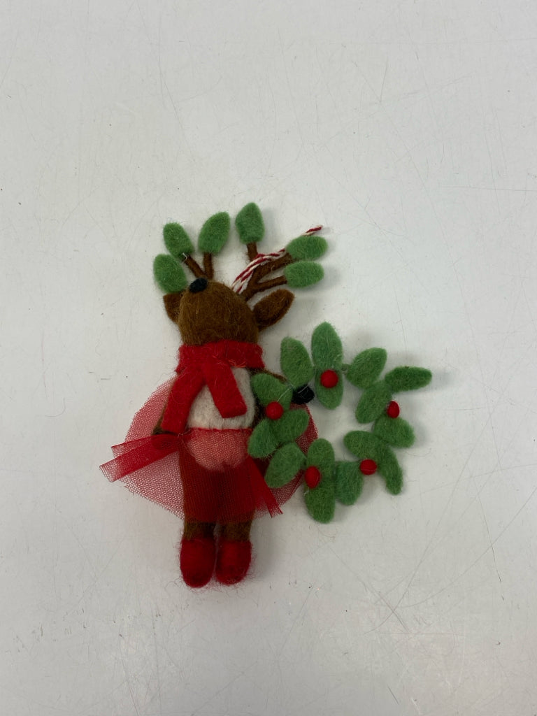 Brown Green Wool Ornaments