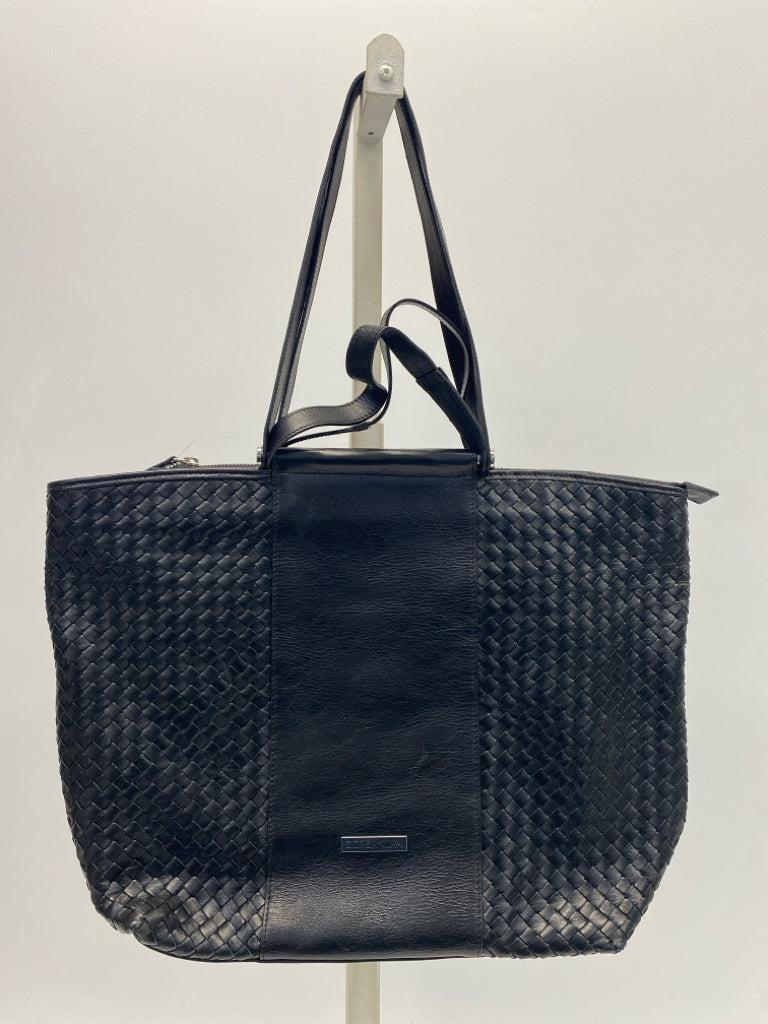 Giorgia Milani Black Woven Handbag
