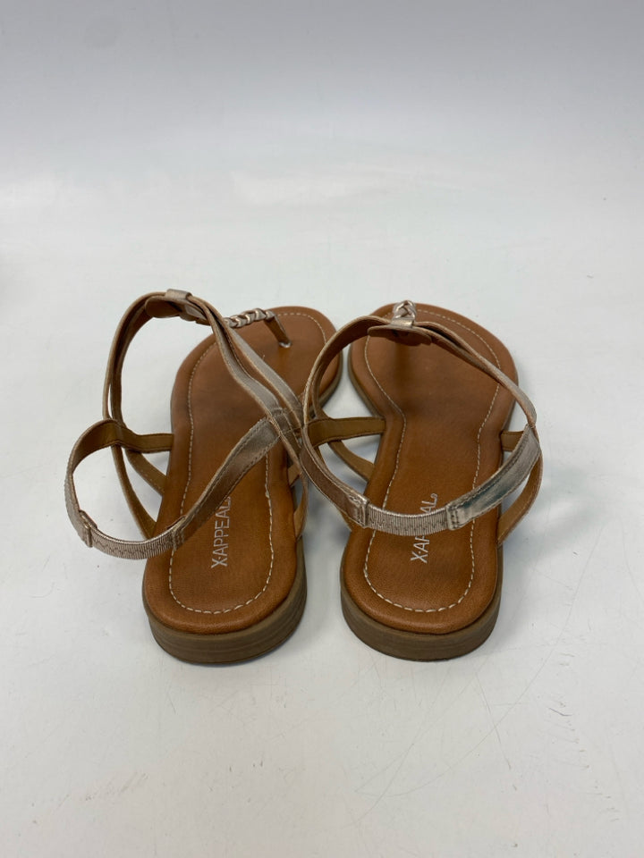 Size 9.5 Gold Flats