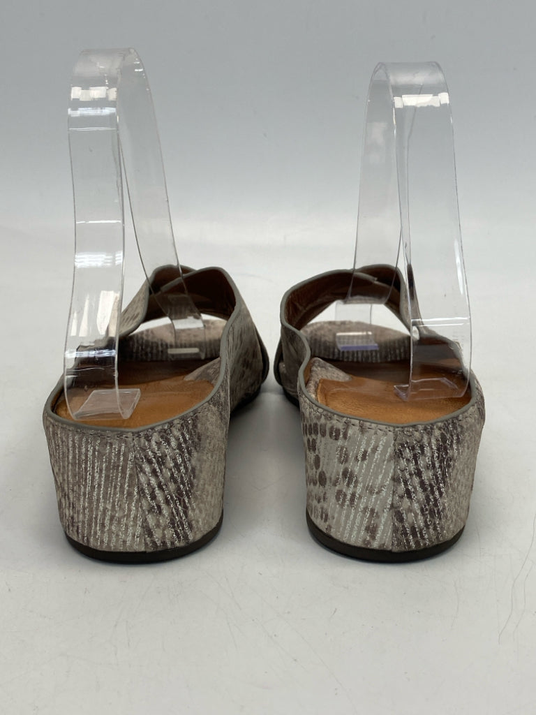 Gentle Souls  Size 7.5 Brown Silver Animal Print Metallic Sandals