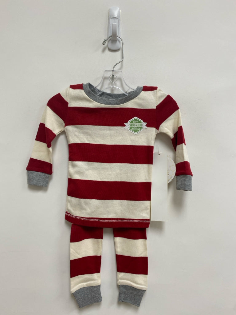 NWT Burt&