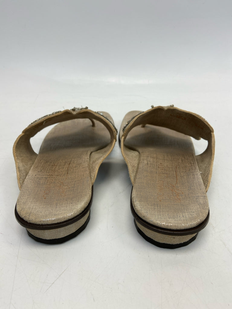 Donald Pliner  Size 9.5 Tan Silver Rhinestone(s) Sandals