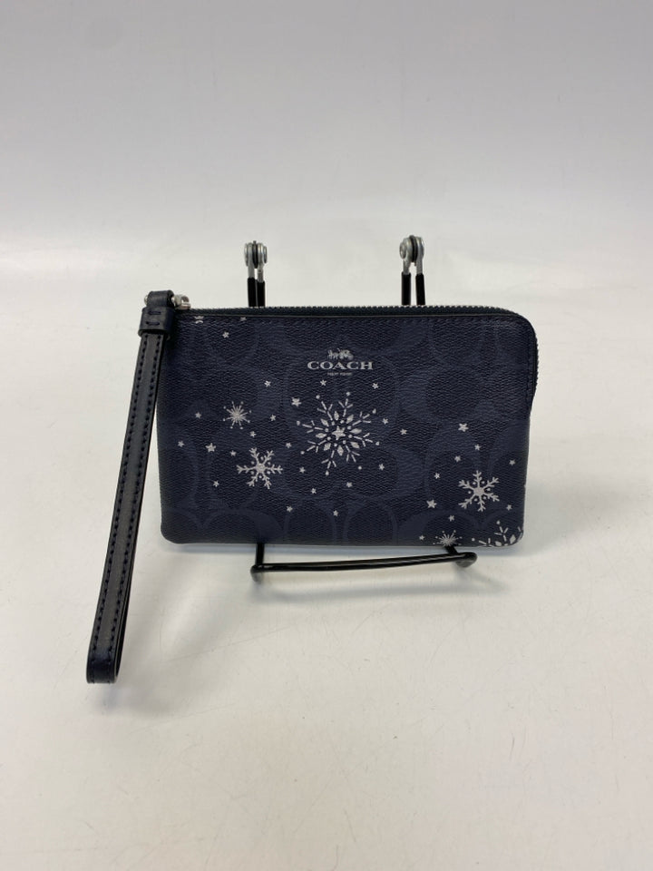 Coach Navy Silver Snowflake(s) Corner Zip Wristlet C1862
