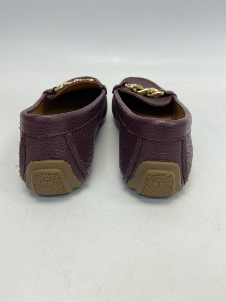 NWOT Talbots US Shoe Size 6.5 Burgundy Gold Link Flats