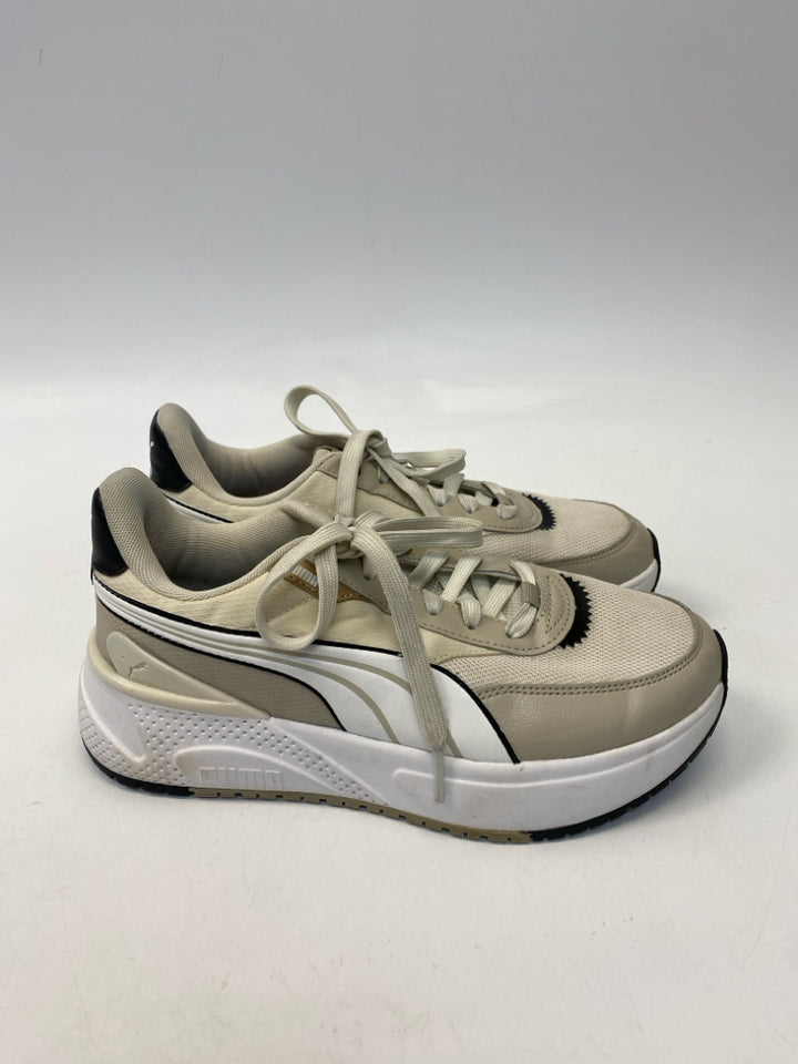 Puma  Size 8.5 Cream Lace-up Sneakers