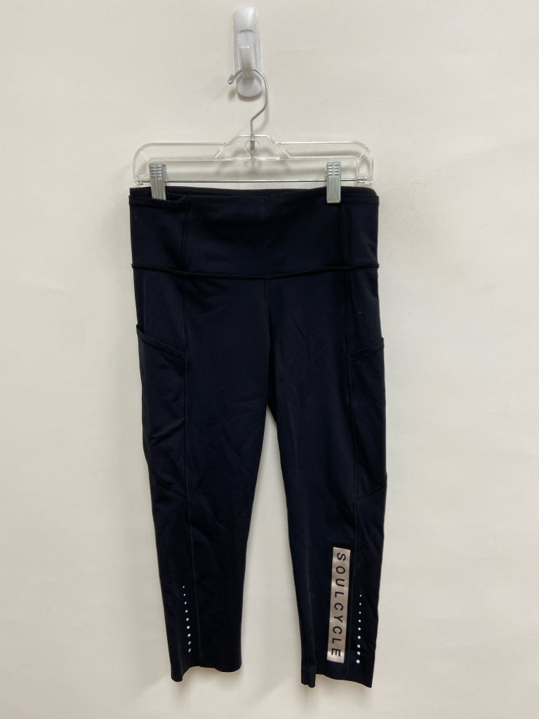 Lululemon Size 6 Black Words Cropped Athletic Leggings