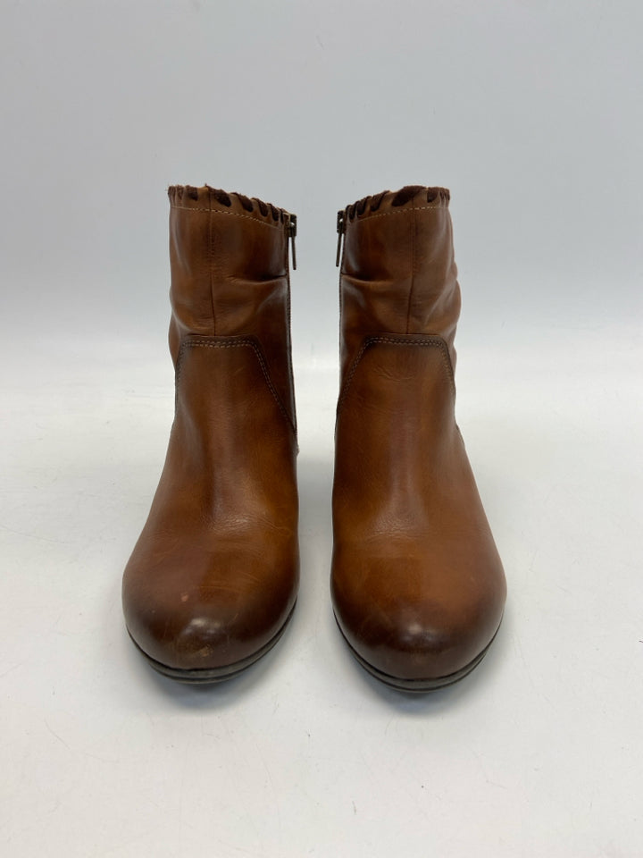 Pikolinos  Size 41 Brown Side Zipper Boots