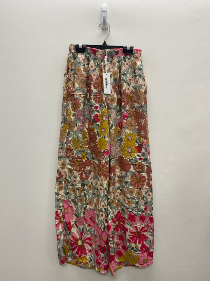 NWT Size 4 Beige Pink/Multi Flowers Pull-on Ladies Pants