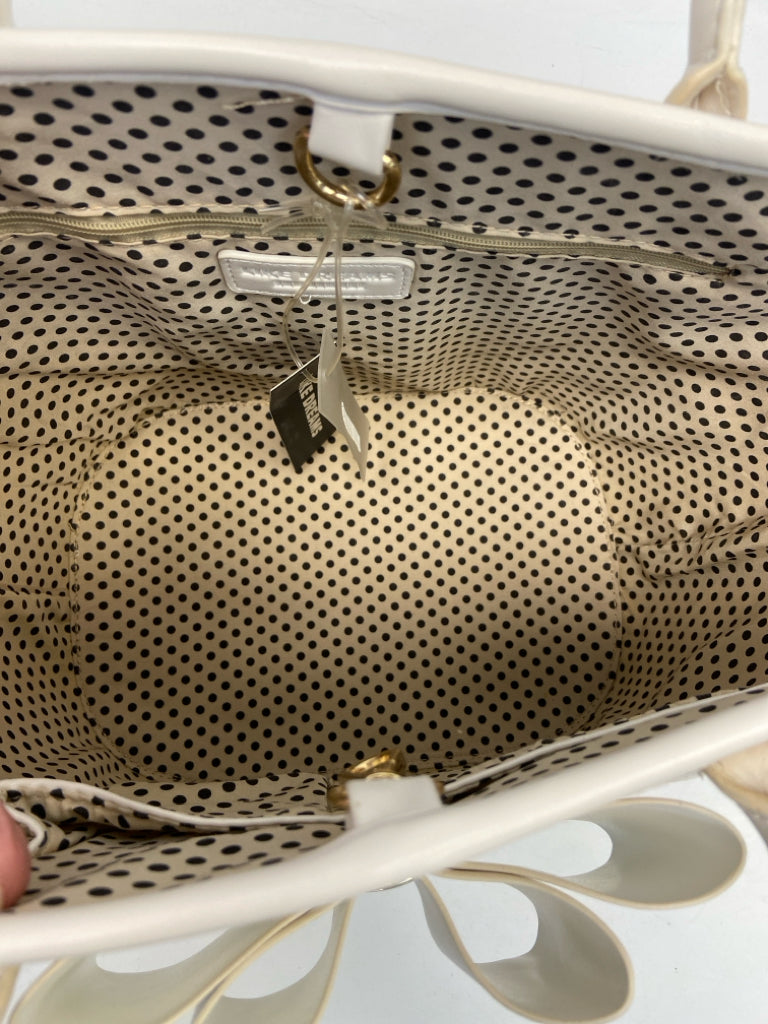 NWT Natural White Bow(s) Handbag