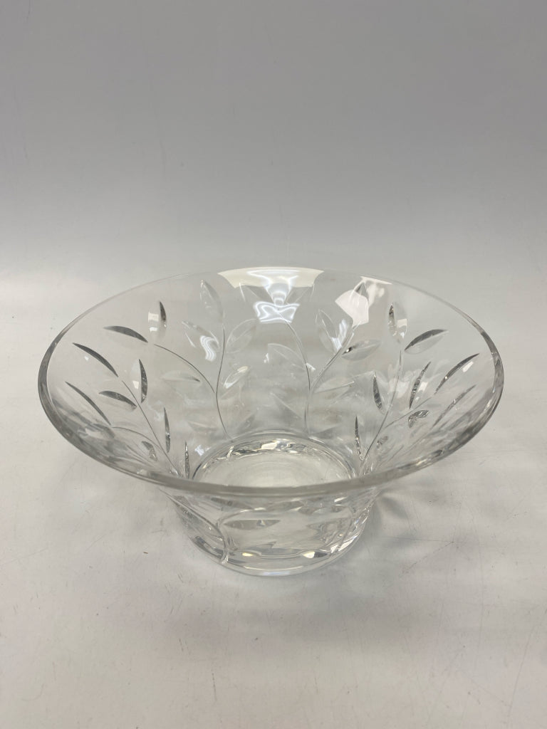 Clear Vine Glass Bowl(s)