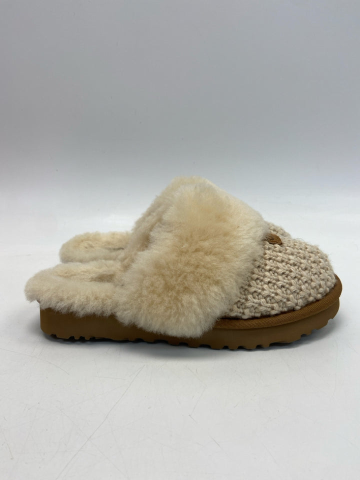 UGG  Size 5 Cream Slippers