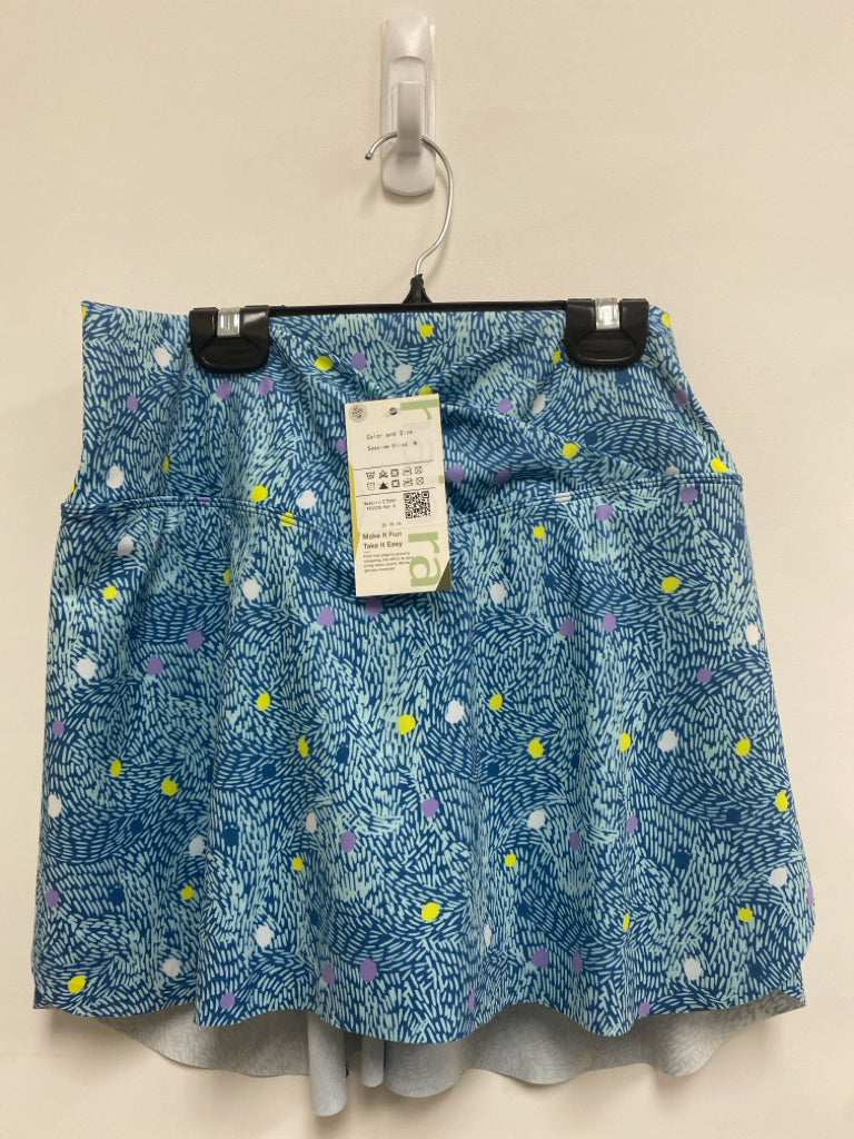 NWT HALARA Size M Aqua/Blue Lime Green Abstract Athletic Skort