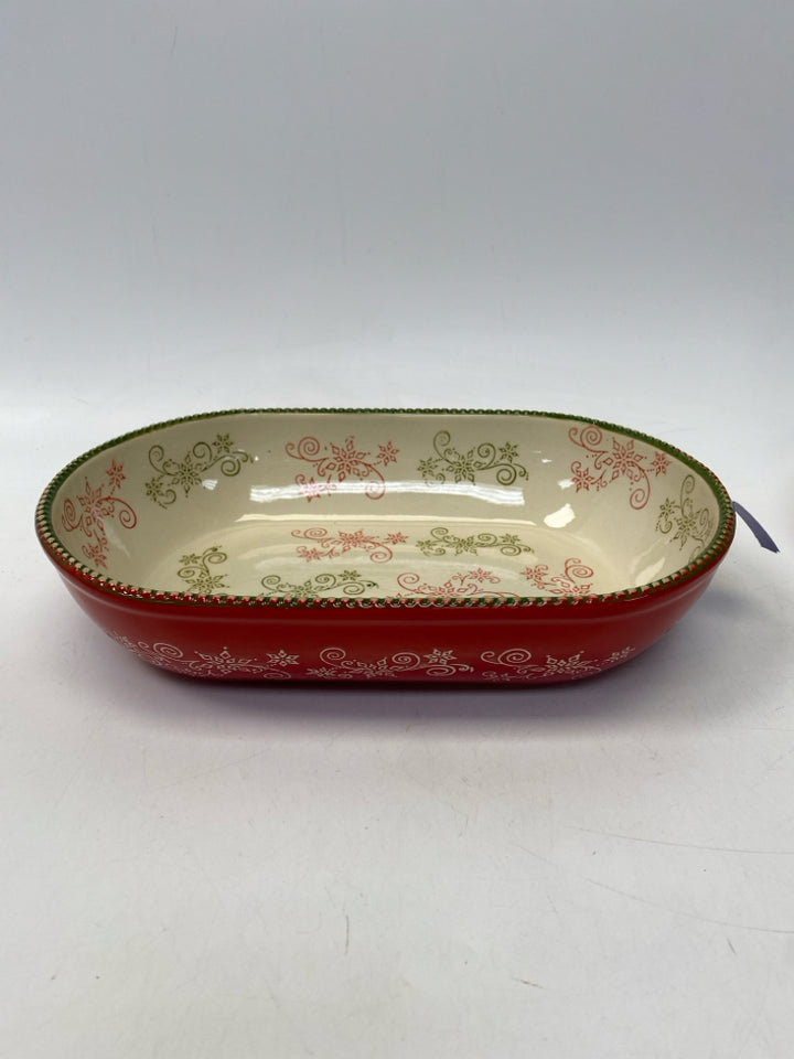 Temp-tations Cream Red/Green Snowflakes Ceramic Christmas