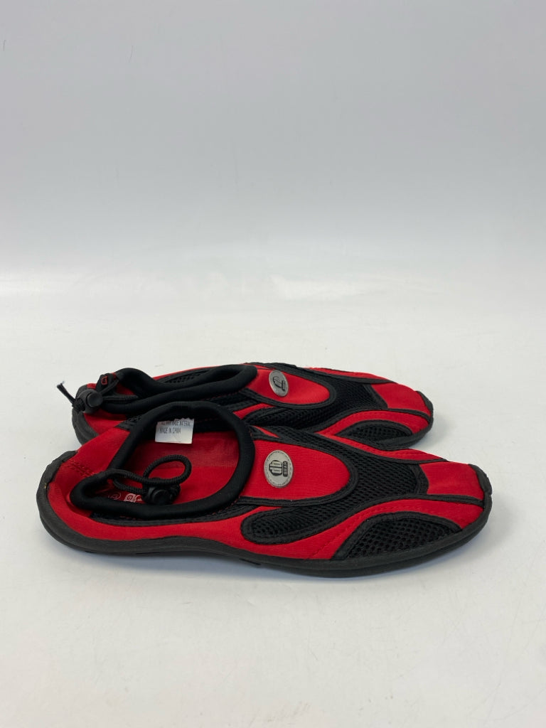 Size 9 Black Red Neoprene Men&